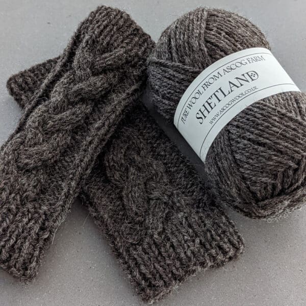 Shetland 50g ball DK in dark grey - Image 4